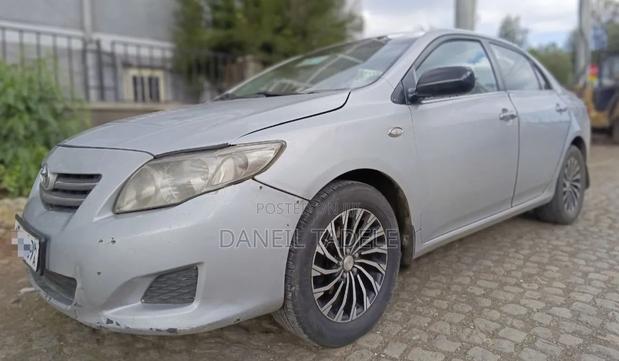 Toyota Corolla 2008 Silver