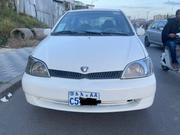 Toyota Platz 1.0 FWD 2001 White for sale