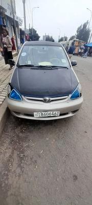Toyota Platz 2005 Gold for sale