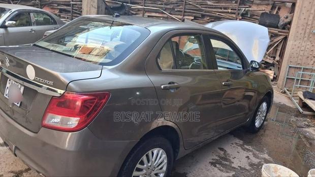 Suzuki Dzire 2021 Silver