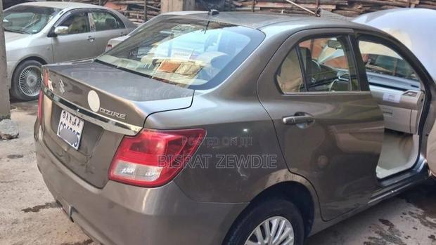 Suzuki Dzire 2021 Silver