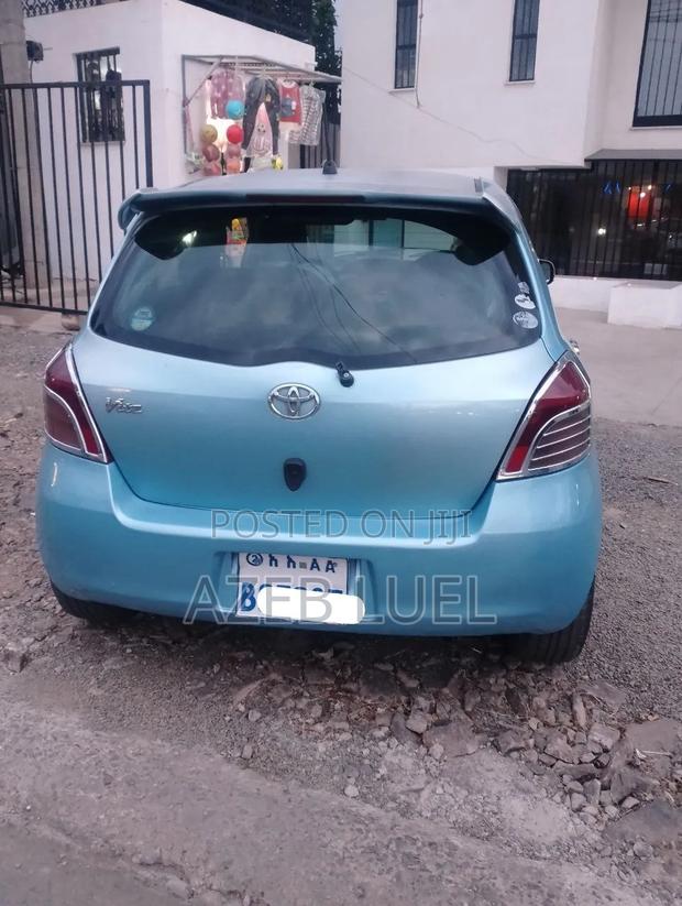 Toyota Vitz 2005