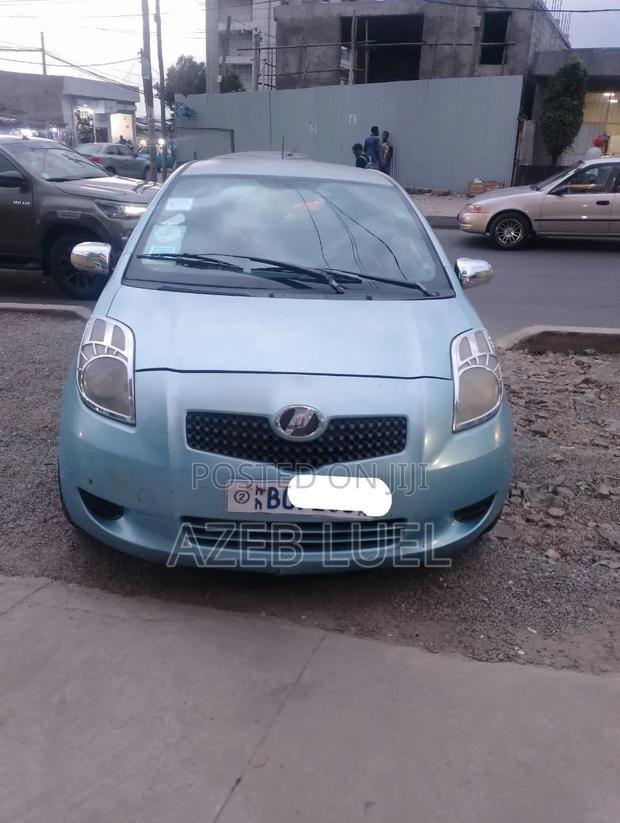 Toyota Vitz 2005