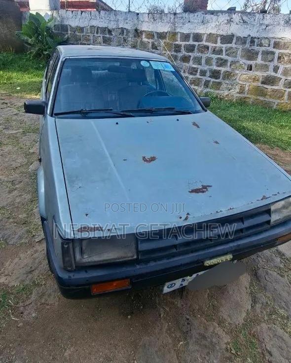 Toyota Corolla II 1983 Silver