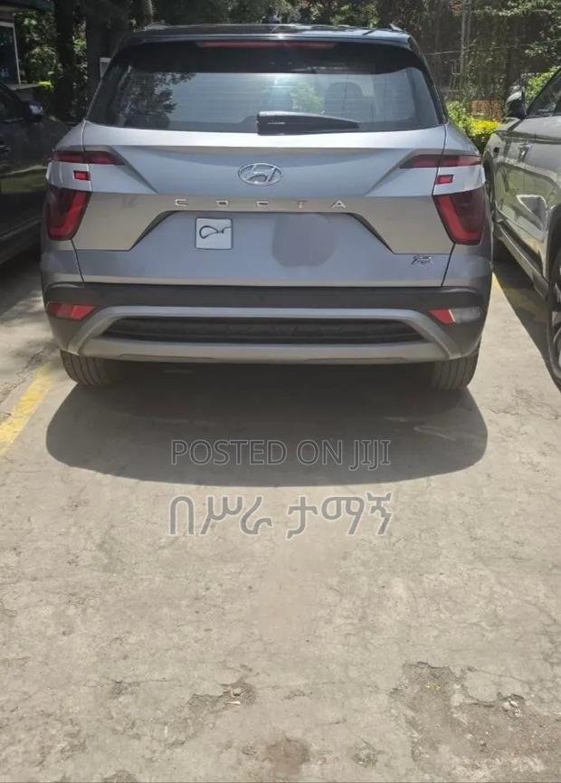 Hyundai Creta 2023 Gray