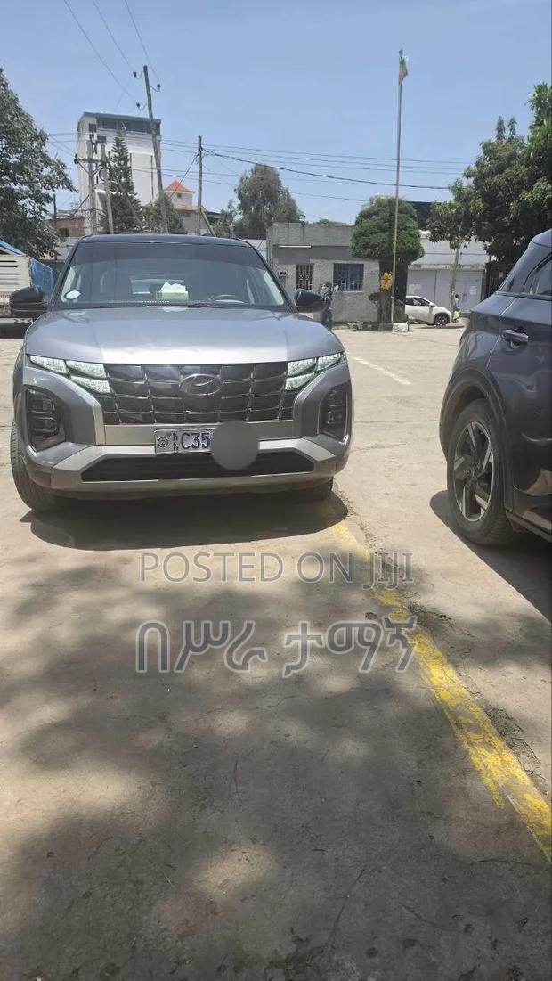 Hyundai Creta 2023 Gray