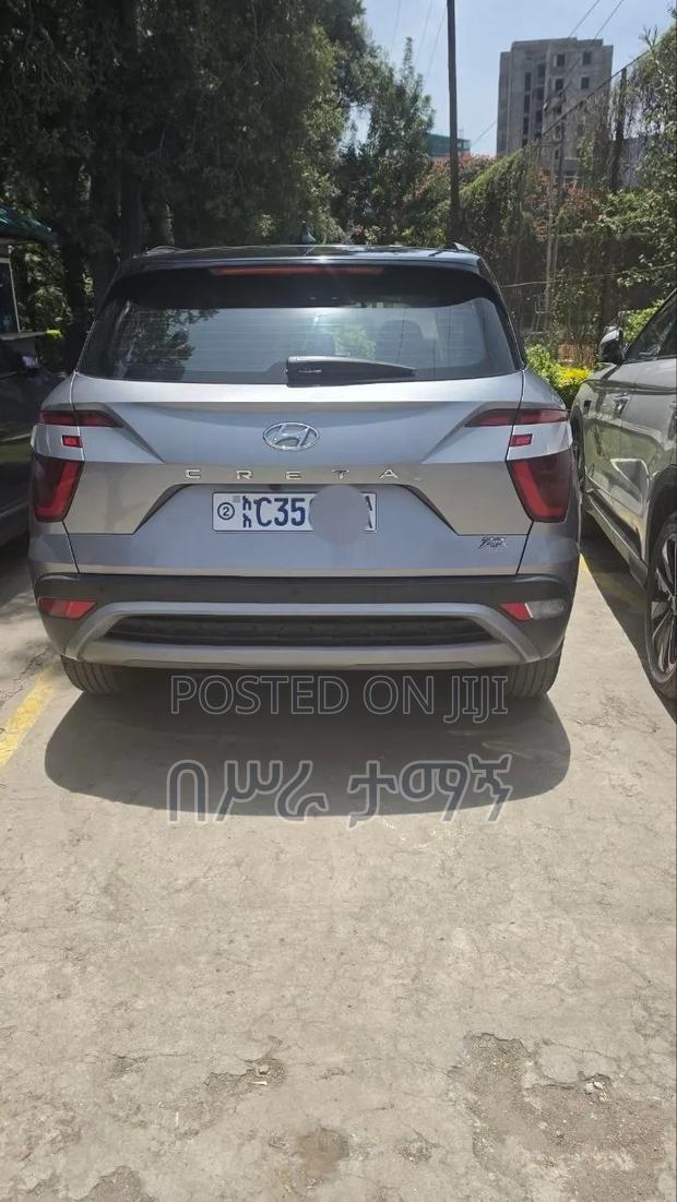 Hyundai Creta 2023 Gray