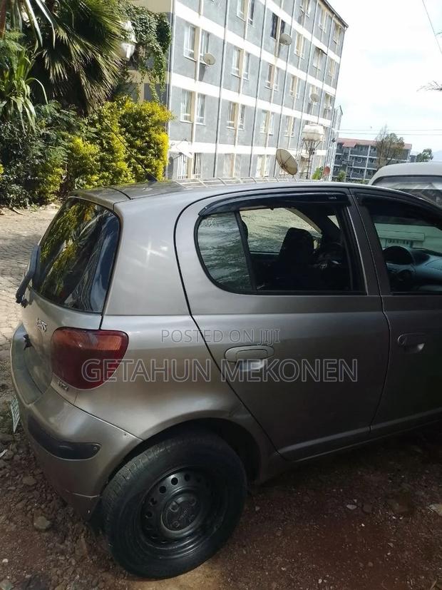 Toyota Vitz 2005