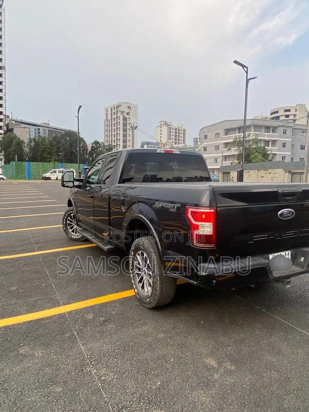 Ford F-150 2020 Black