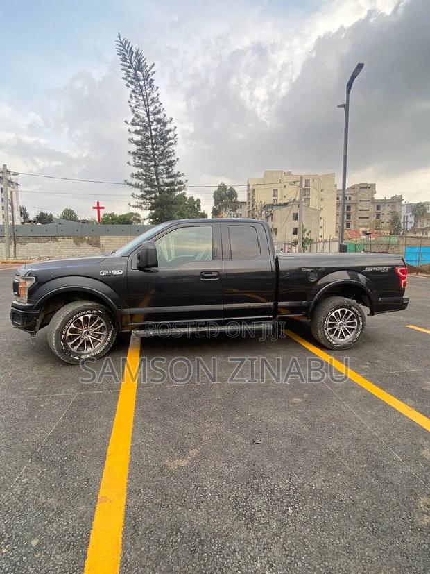 Ford F-150 2020 Black