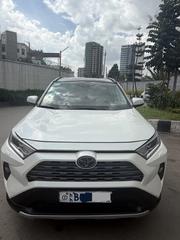 Toyota RAV4 2020 White for sale