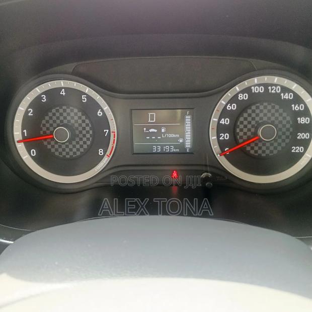 Hyundai I10 2022 Gray