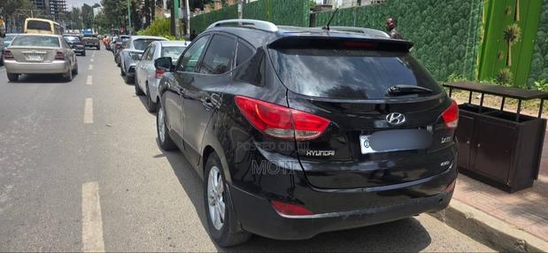 Hyundai Ix35 2012 Black