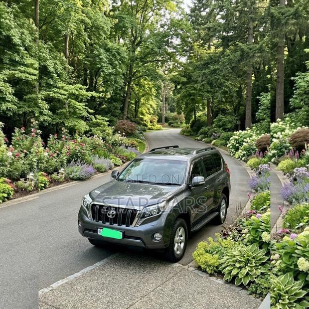 Toyota Land Cruiser Prado 2014 Black
