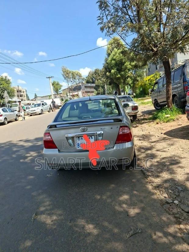 Toyota Corolla 2005 Off white