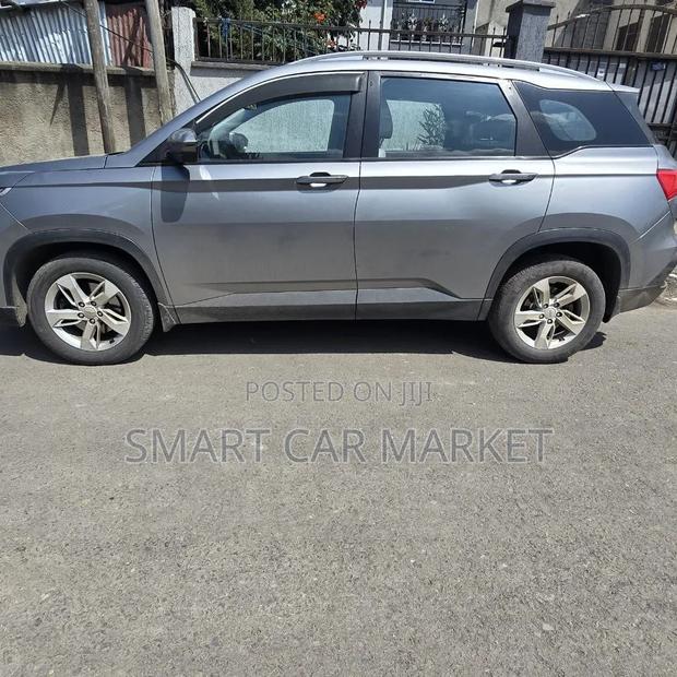 Chevrolet Captiva 2021 Gray