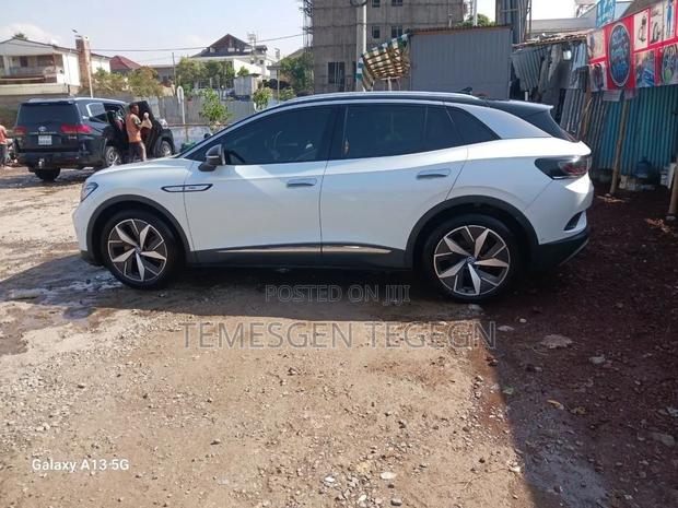 Volkswagen ID.4 2022 White