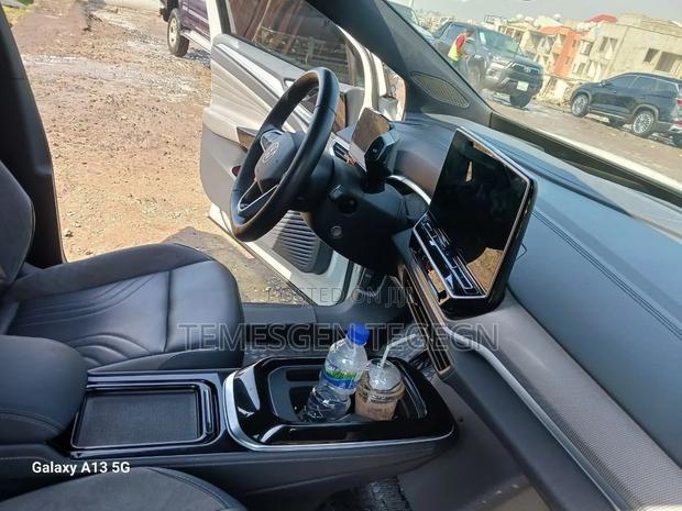 Volkswagen ID.4 2022 White