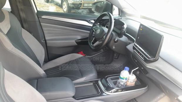Volkswagen ID.4 2022 White