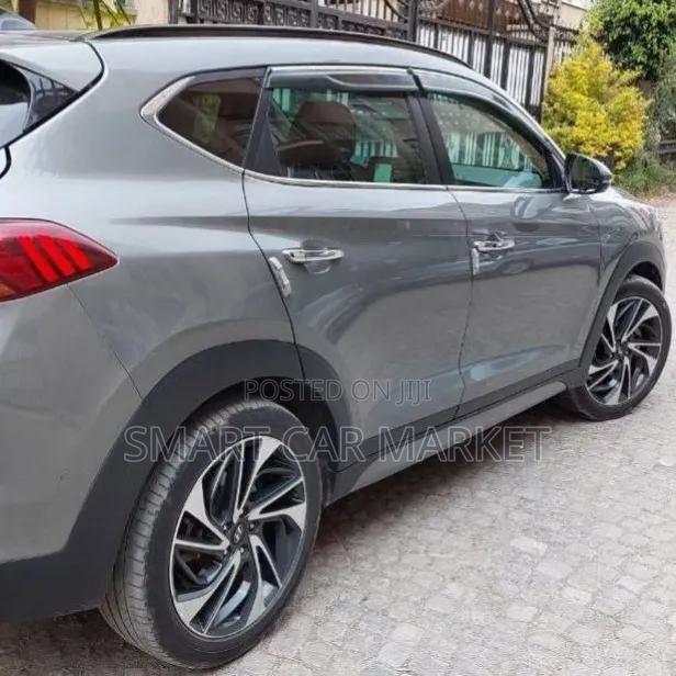 Hyundai Tucson 2020 Brown