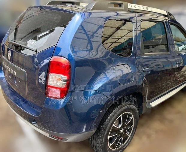 Renault Duster 2017 Blue