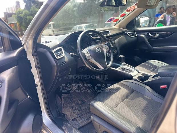 Nissan Qashqai 2017 Silver