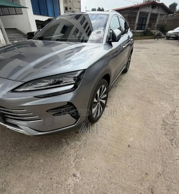 BYD Song Plus DM-i 2024 Gray