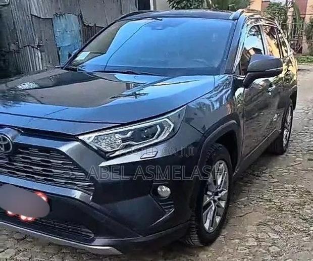 Toyota RAV4 2020 Black