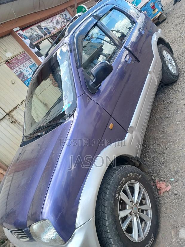 Daihatsu Terios 1999 Blue
