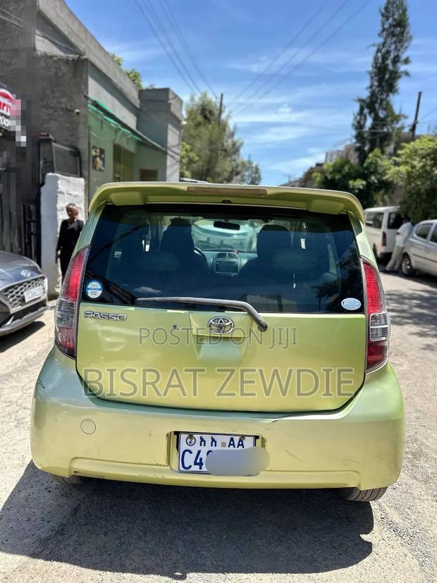 Toyota Yaris 2006