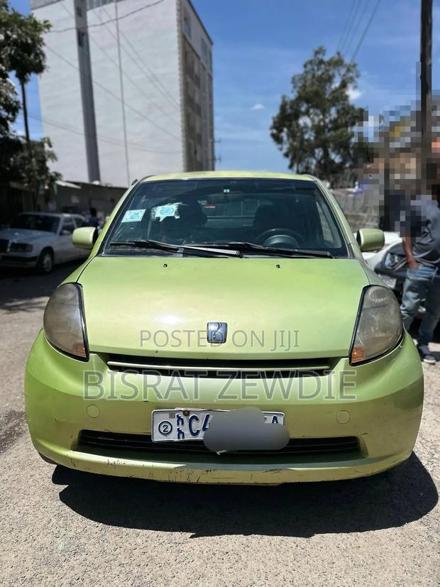Toyota Yaris 2006