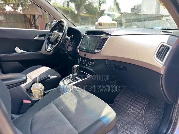 Hyundai Creta 2022 Gray
