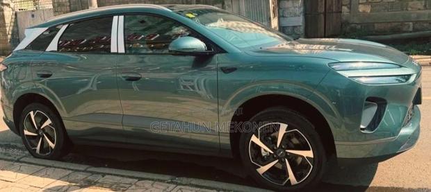 New BYD Sealion 06 EV 2026 Green