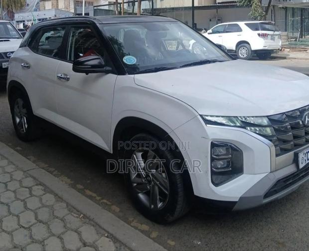 Hyundai Creta 2023 White