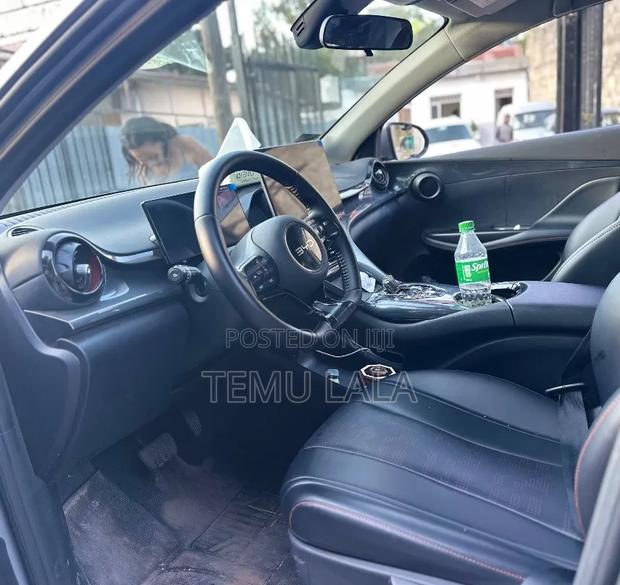 New BYD E2 43 kWh 94 hp FWD 2025 Gray
