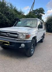 Toyota Land Cruiser 2014 White for sale