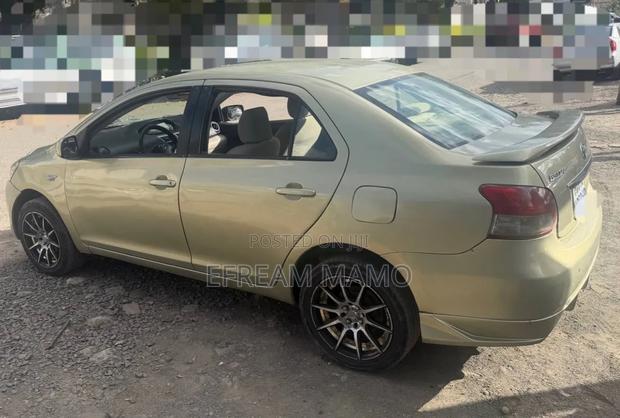 Toyota Yaris 2008