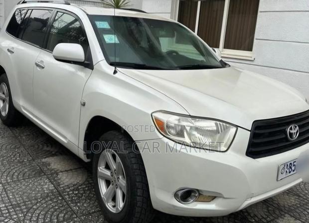 Toyota Highlander 2010 White