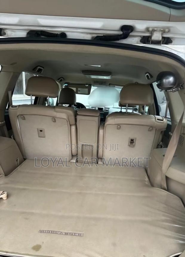 Toyota Highlander 2010 White