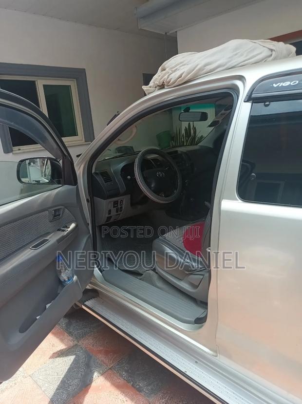 Toyota Hilux 2008 Silver