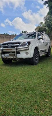 Toyota Hilux 2010 White for sale