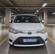 Toyota Yaris L Hatchback 5dr 2015 White for sale