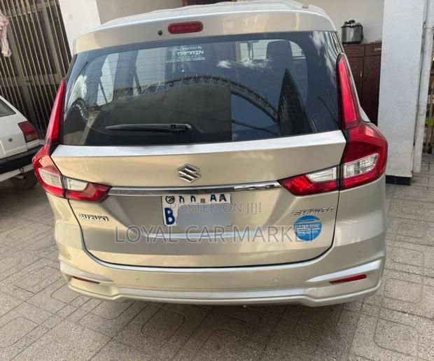 Suzuki Ertiga 2021 Gray