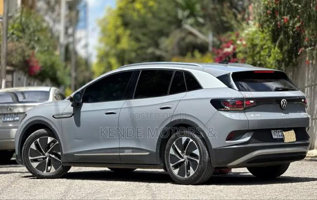 Volkswagen ID.4 Crozz 77 kWh RWD 2022 Gray