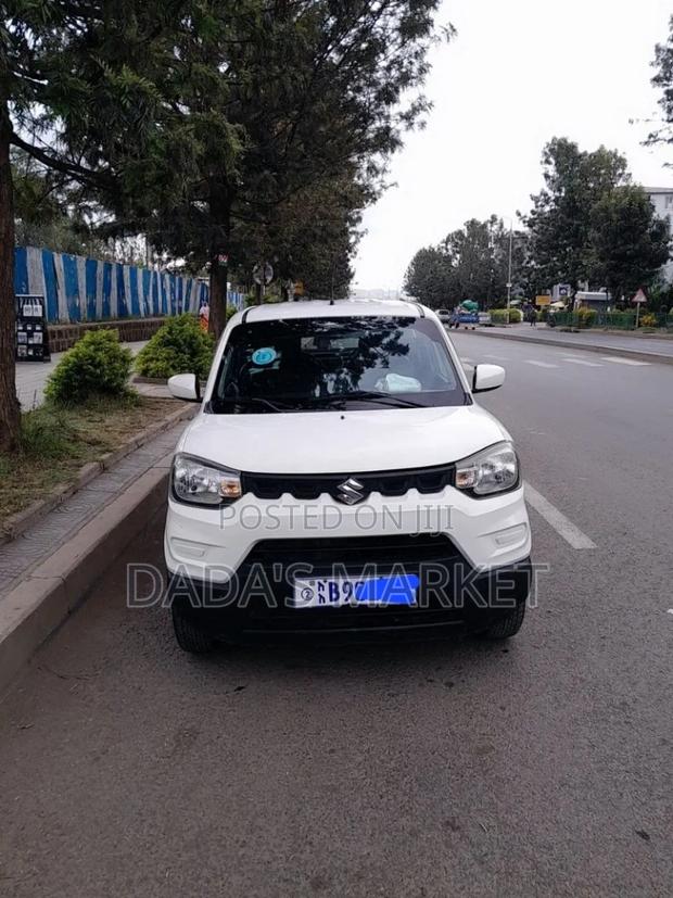 Suzuki S-Presso 2021 White