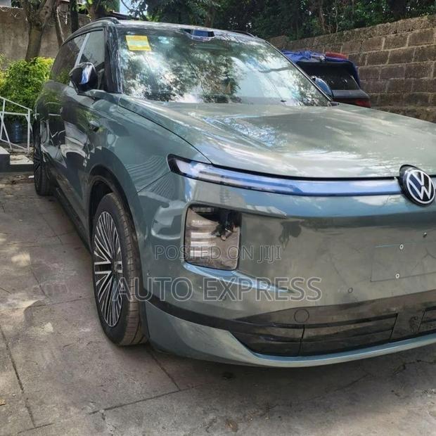 New Volkswagen ID. Buzz 2026 Green