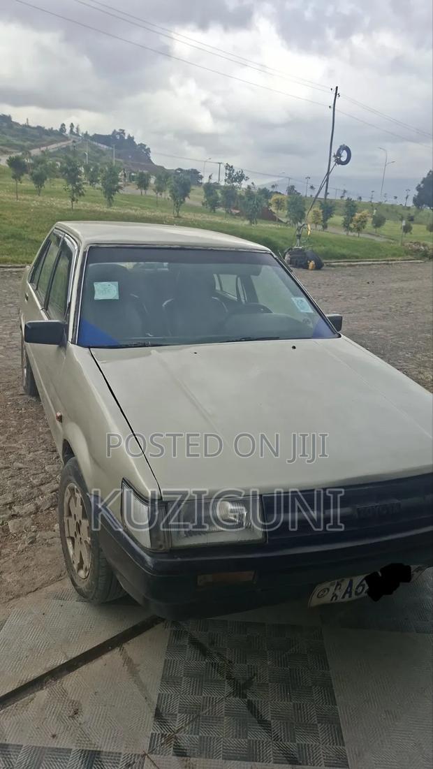 Toyota Corolla 1985