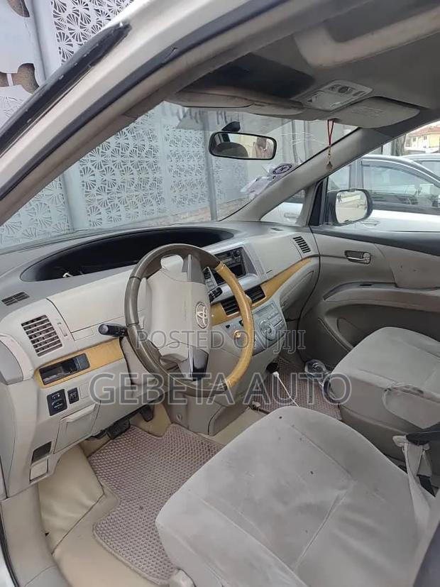 Toyota Previa 2007