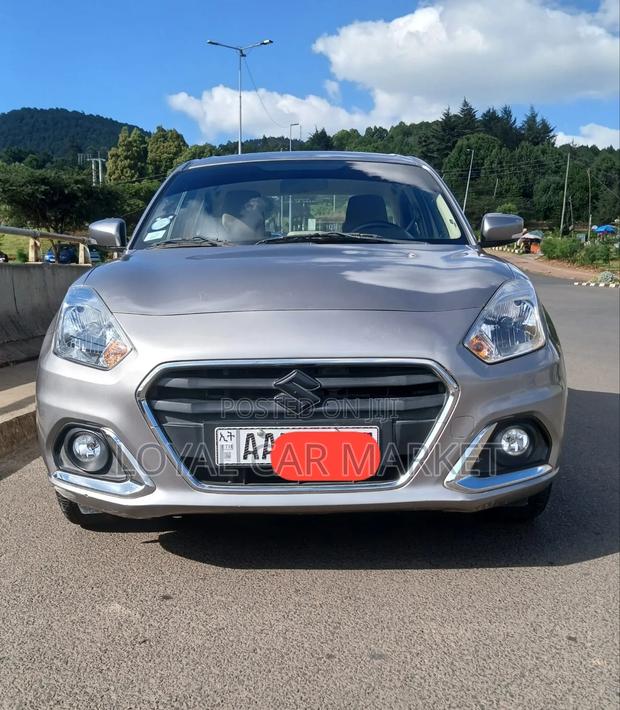Suzuki Dzire 2022 Silver