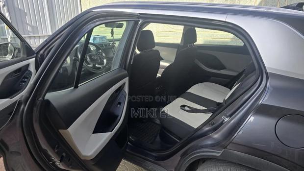 Hyundai Creta 2023 Gray